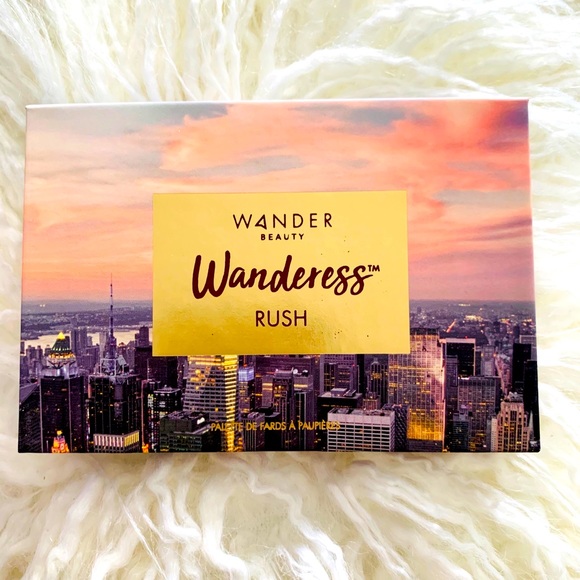 Wander Beauty eyeshadow palette bundle - Picture 4 of 5
